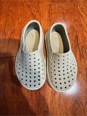 Native Jefferson Kids Shoes gray Size C9